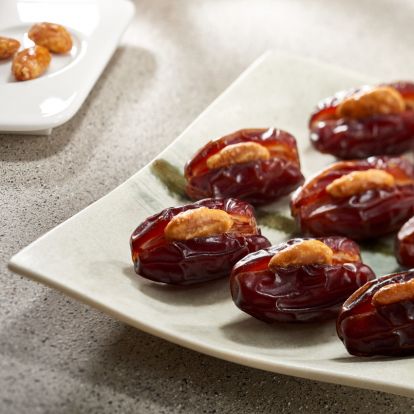 Khidri dates with caramalised almond for sale online