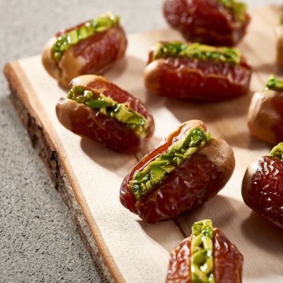 buy segai dates with pistachio online