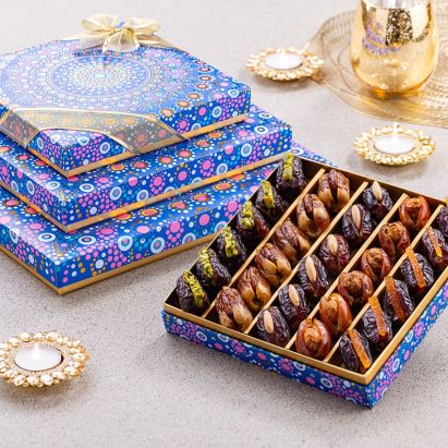 Diwali gift/diwali gifts for family/diwali gifts for employees/Diwali  chocolate gift pack-designer tray+Chocolate box+figurine showpiece+ceramic  oil diffuser+rangoli colours +Diwali greeting card : Amazon.in: Grocery &  Gourmet Foods