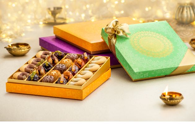 Wir präsentieren eine luxuriöse Kollektion, die sich perfekt als Geschenk für Diwali eignet.
