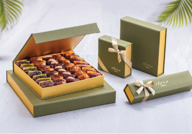 Discover our selection of elegant gift boxes, perfect for gifting.​​​​