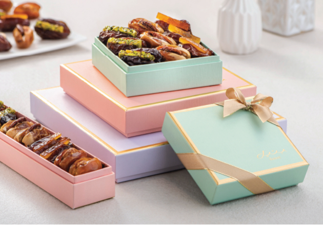 Discover our selection of elegant gift boxes, perfect for gifting.​​​​